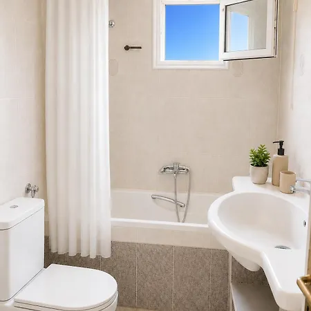 Apartman τheo Luxury Kavála